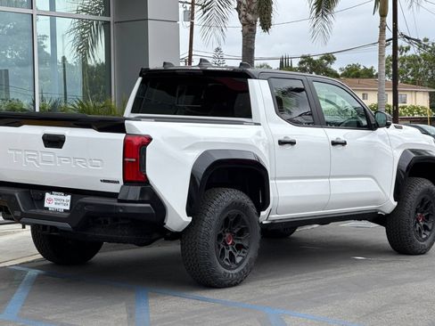 Certified 2026 Toyota Tacoma TRD Pro w/ Tow Tech Package AWD/4WD image 41