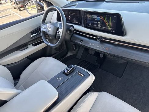 Certified 2024 Nissan Ariya AWD image 29