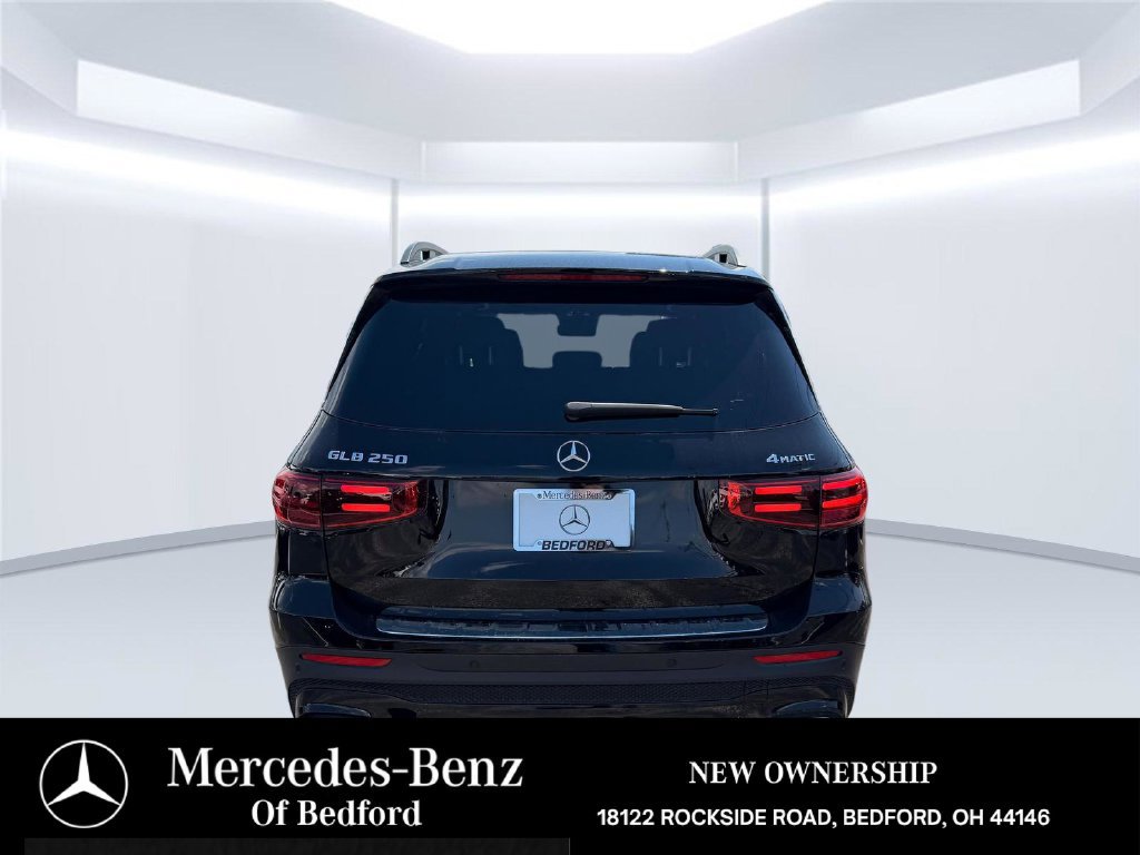 New 2026 Mercedes-Benz GLB 250 4MATIC image 5