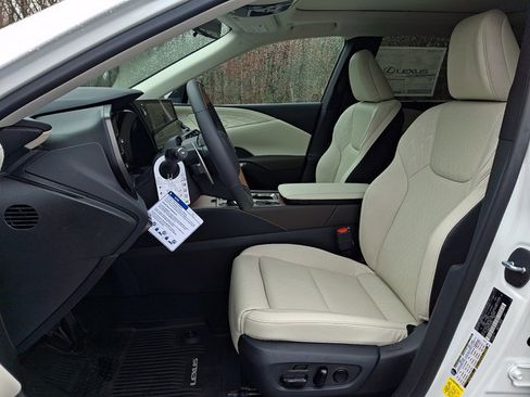 New 2026 Lexus RX 350 image 9