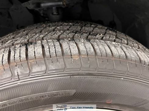 Used 2025 Nissan Rogue SV AWD/4WD image 15