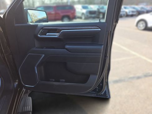 Certified 2022 GMC Sierra 1500 Elevation w/ LPO, Elevation Black Package AWD/4WD image 20