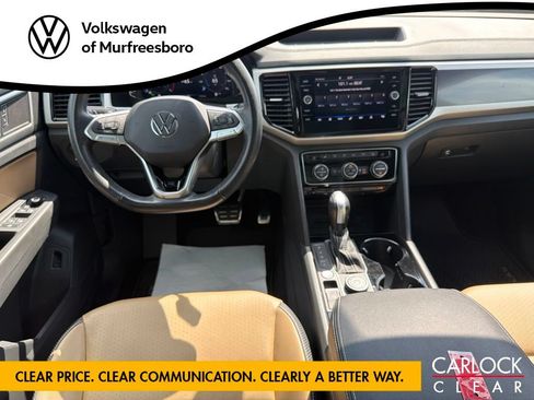 Certified 2023 Volkswagen Atlas Cross Sport SEL R-Line AWD/4WD image 31