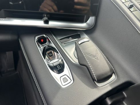 Used 2023 Chevrolet Corvette Stingray Coupe w/ 1LT image 18