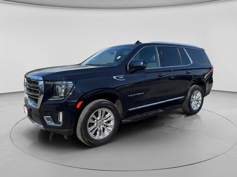 Used 2022 GMC Yukon SLT w/ SLT Premium Package AWD/4WD image 2
