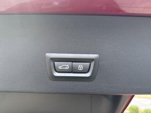 New 2026 BMW X3 xDrive30 w/ Premium Package image 24