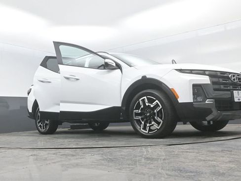 Used 2025 Hyundai Santa Cruz Limited AWD/4WD image 33