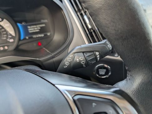 Used 2024 Ford Edge SEL image 43