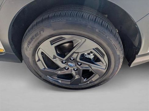 Certified 2025 Subaru Crosstrek 2.5i Sport AWD/4WD image 9