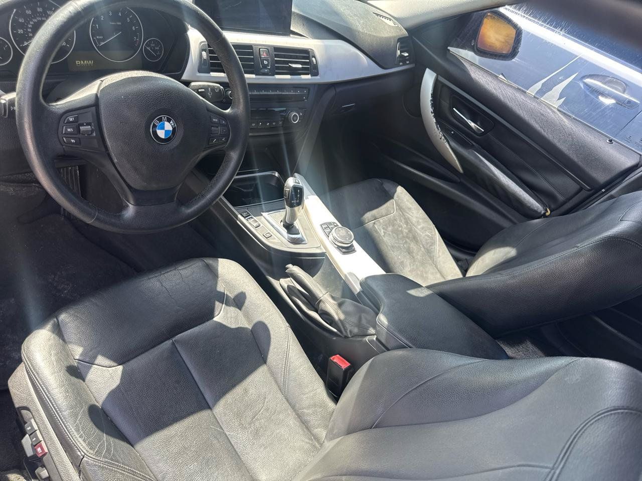 Used 2015 BMW 320i Sedan RWD image 7