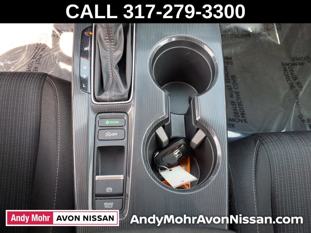 Used 2025 Honda Civic LX image 32