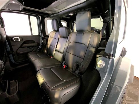 Used 2024 Jeep Wrangler Unlimited Rubicon 392 image 24