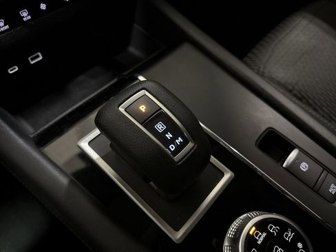 Used 2022 Mitsubishi Outlander ES image 17