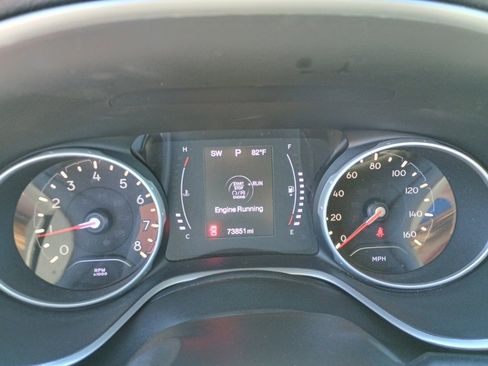 Used 2019 Jeep Compass Latitude image 28