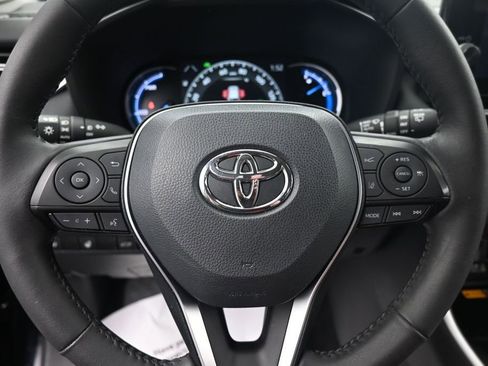 Used 2024 Toyota RAV4 XLE Premium w/ Weather Package AWD/4WD image 21