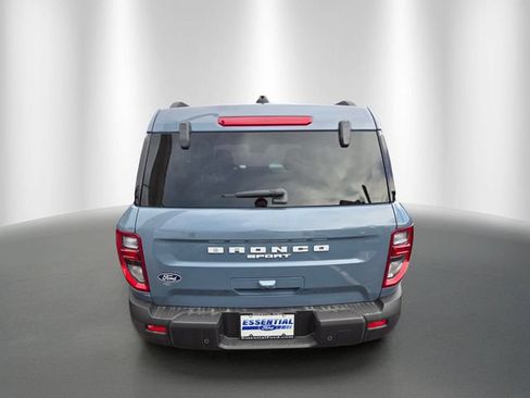 Used 2024 Ford Bronco Sport Outer Banks w/ Tech Package AWD/4WD image 3