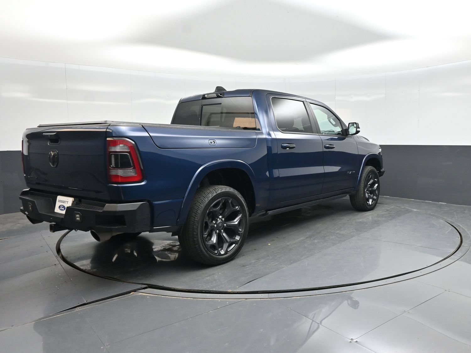 Used 2022 RAM 1500 Limited RWD image 10