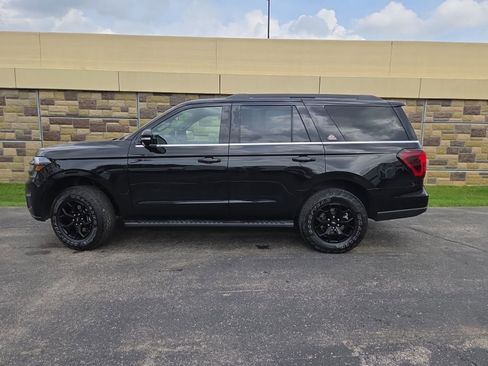 Used 2023 Ford Expedition Timberline image 17