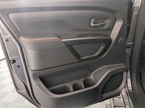 Used 2023 Nissan Titan PRO-4X w/ Pro-4x Convenience Package image 29