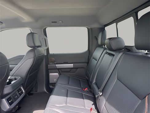 New 2025 Ford F250 Lariat w/ FX4 Off-Road Package image 14