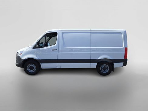 New 2025 Mercedes-Benz Sprinter 2500 image 2