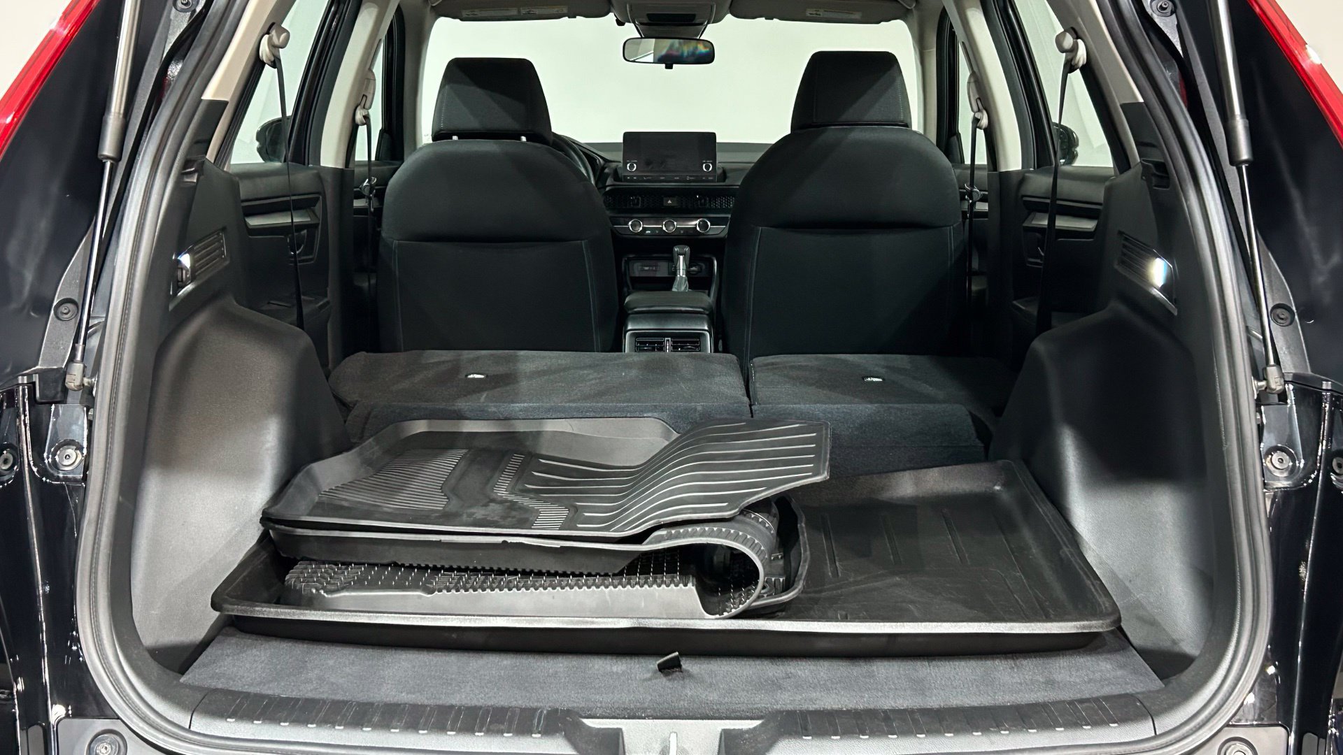 Used 2023 Honda CR-V LX image 31