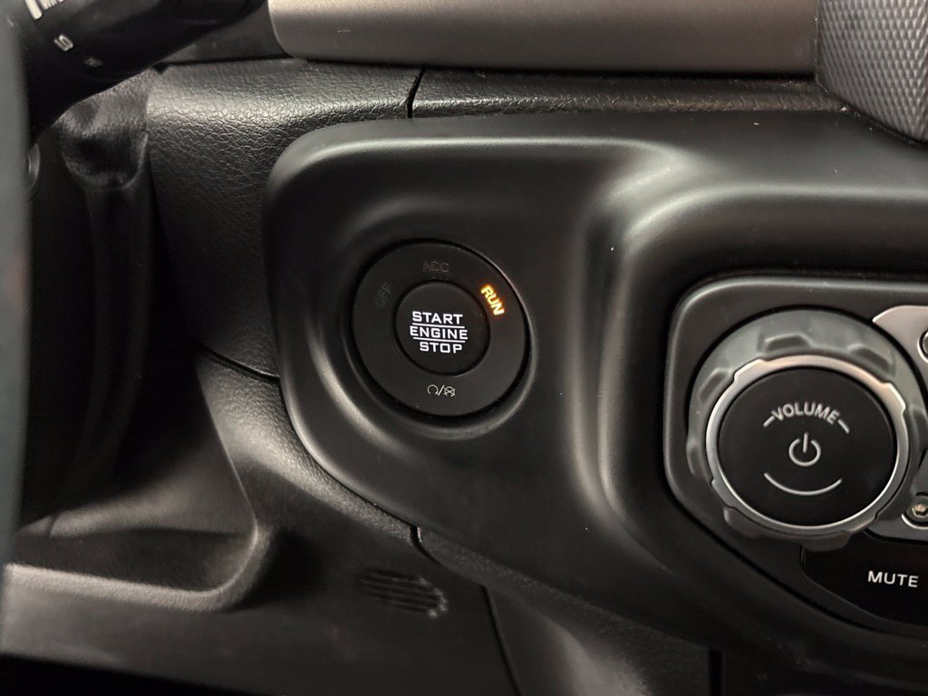 Used 2021 Jeep Wrangler Unlimited Sport AWD/4WD image 29