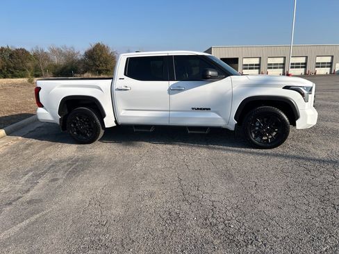 New 2025 Toyota Tundra SR5 image 5