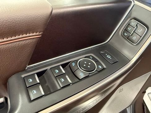 Used 2024 Ford F350 King Ranch w/ Chrome Package image 10