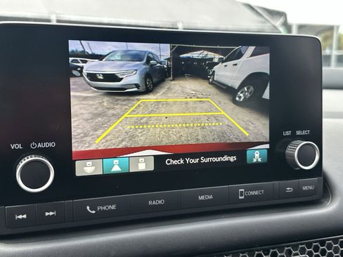 Used 2025 Honda HR-V Sport image 25