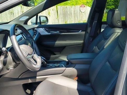 Used 2024 Cadillac XT5 Premium Luxury w/ LPO, Floor Liner Package image 22