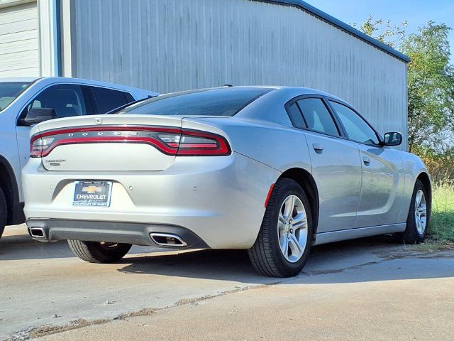 Used 2022 Dodge Charger SXT RWD image 5