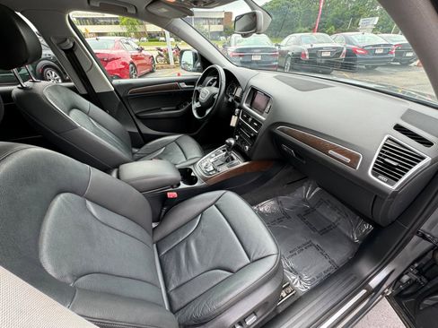 Used 2015 Audi Q5 2.0T Premium Plus w/ Technology Package image 25