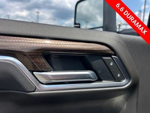 New 2026 Chevrolet Silverado 3500 LT w/ Convenience Package AWD/4WD image 12