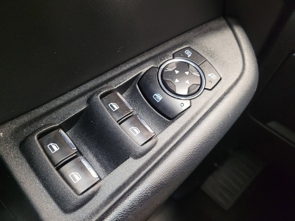Used 2020 Ford Edge SE AWD/4WD image 27
