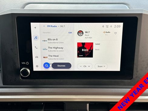 Used 2024 Toyota Tacoma SR5 image 18