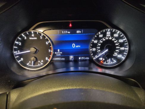 Used 2021 Nissan Murano SV FWD image 23