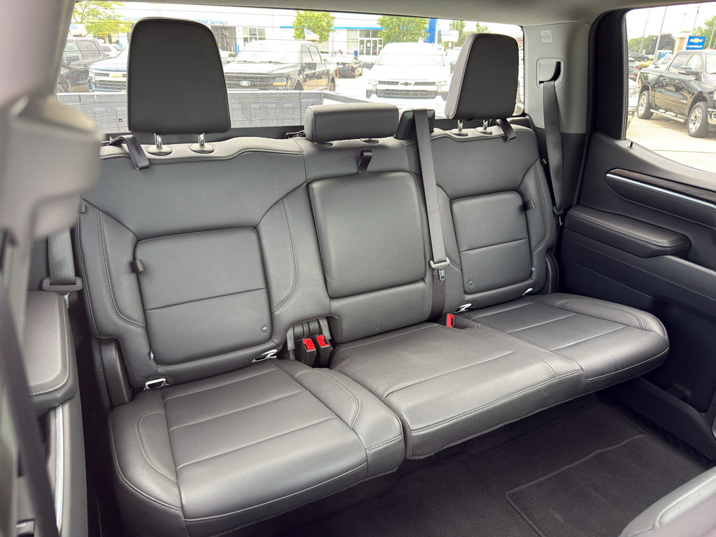 Used 2026 GMC Sierra 1500 SLT AWD/4WD image 47