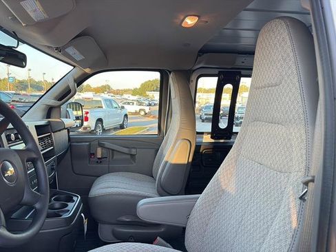 New 2025 Chevrolet Express 3500 Extended w/ Driver Convenience Package image 13