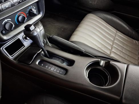 Used 2002 Chevrolet Camaro Z28 w/ SS Performance/Appearance Pkg image 8