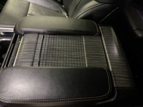 Used 2024 Jeep Wagoneer L Series III w/ Flexible Seating Group image 23