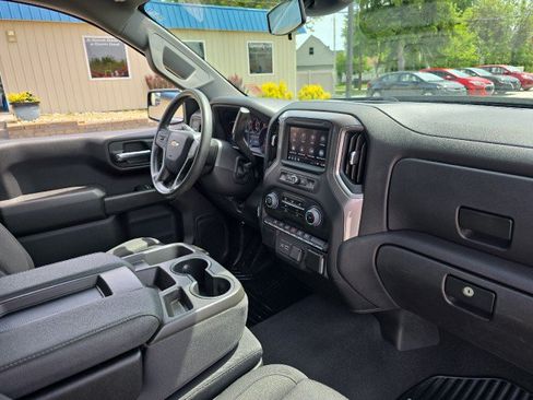 Used 2023 Chevrolet Silverado 1500 Custom RWD image 39