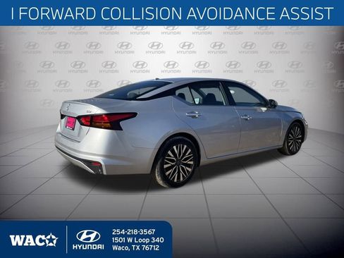 Used 2023 Nissan Altima 2.5 SV image 10