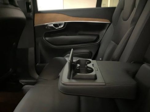 Used 2024 Volvo XC90 T8 Plus w/ Protection Package Premier AWD/4WD image 75