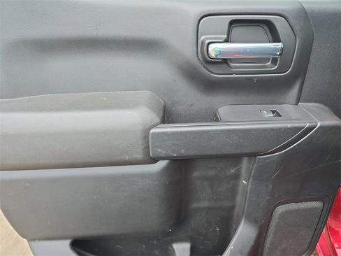 Used 2021 Chevrolet Silverado 1500 Custom Trail Boss w/ LPO, Dark Essentials Package image 25