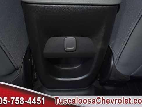 Used 2022 Chevrolet Colorado W/T image 24