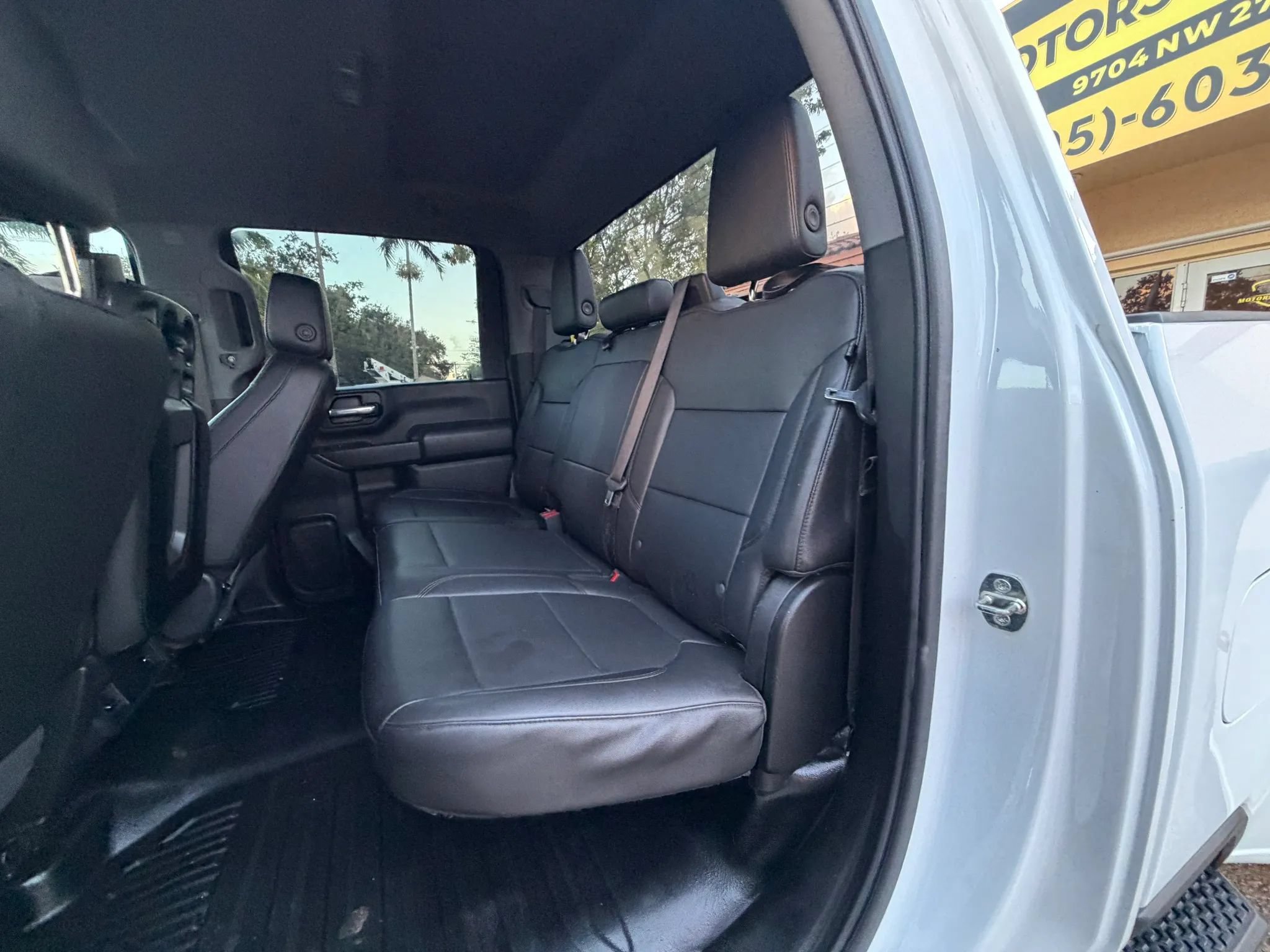 Used 2020 Chevrolet Silverado 3500 W/T w/ Gooseneck/5TH Wheel Package AWD/4WD image 19