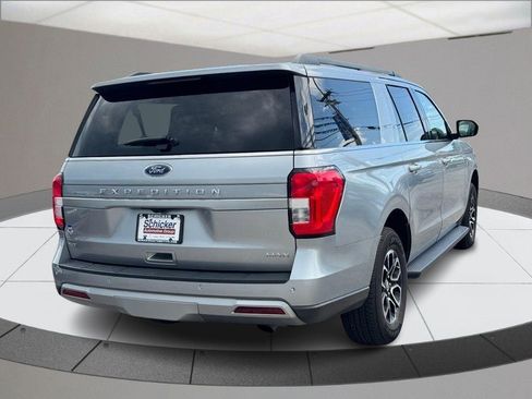 Used 2024 Ford Expedition Max XLT RWD image 3