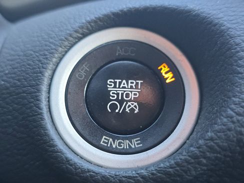 Used 2016 Chrysler 200 S image 24