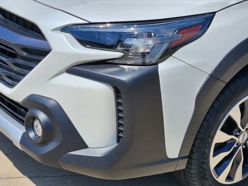Certified 2024 Subaru Outback Limited AWD/4WD image 9